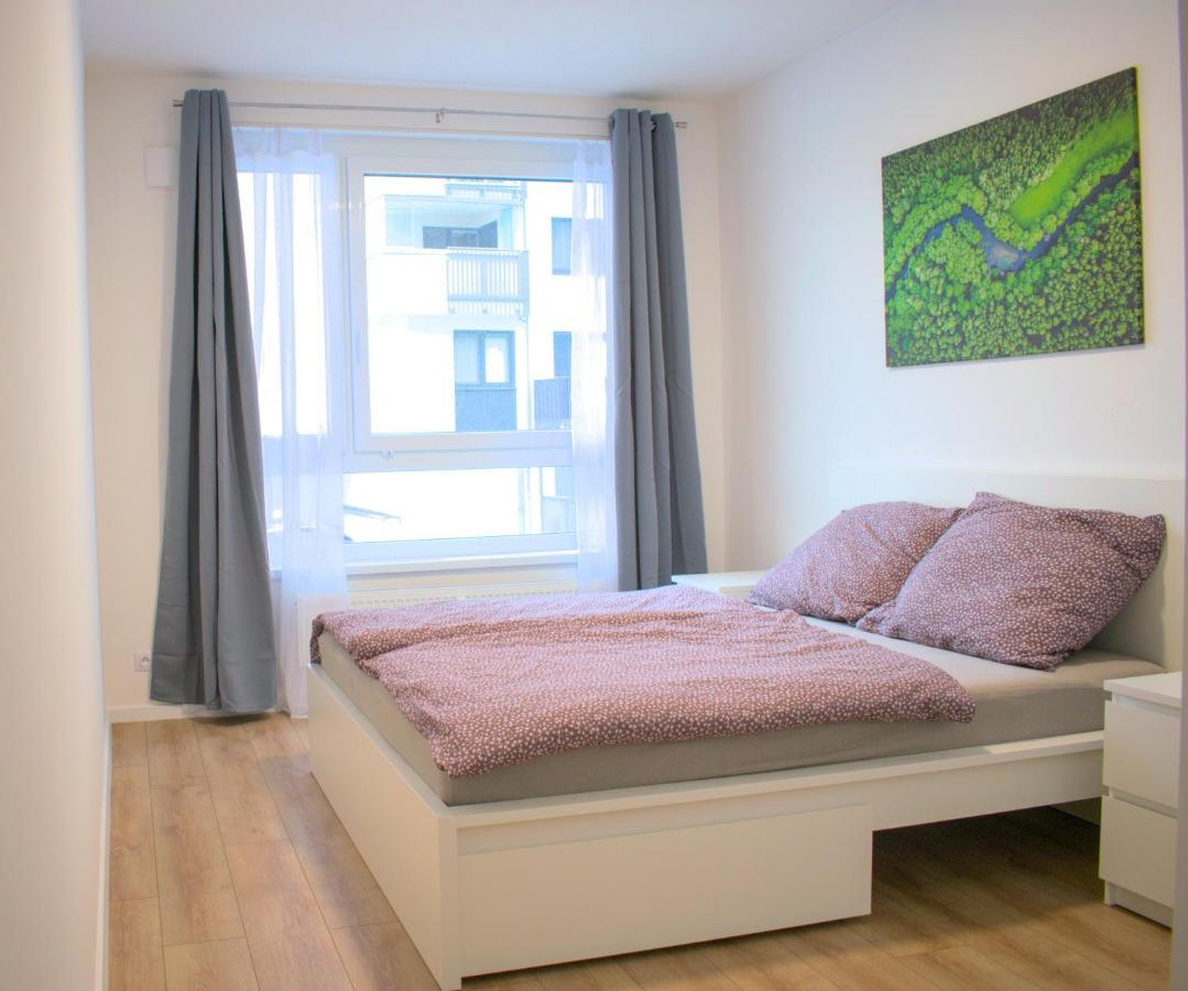 Brand New Apartment By Hockey Stadium 브라티슬라바 외부 사진
